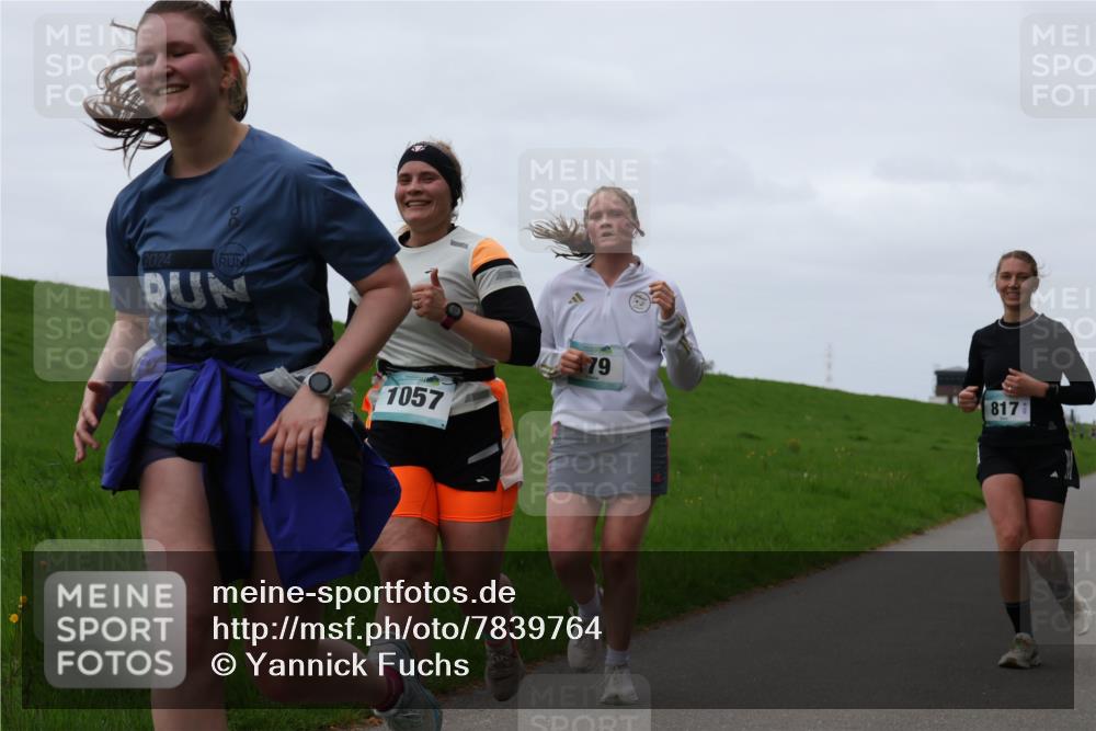 04.05.2025 - 8. Wedeler Halbmarathon Yannick Fuchs http://msf.ph/oto/7839764 04.05.2025 11:26:01 Laufen 2024, 1057, 7579, 817 meine-sportfotos.de