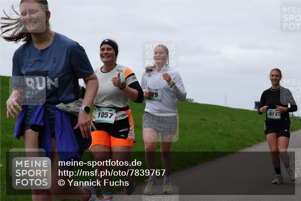 04.05.2025 - 8. Wedeler Halbmarathon Yannick Fuchs http://msf.ph/oto/7839767 04.05.2025 11:26:01 Laufen 2024, 1057, 79, 817 meine-sportfotos.de