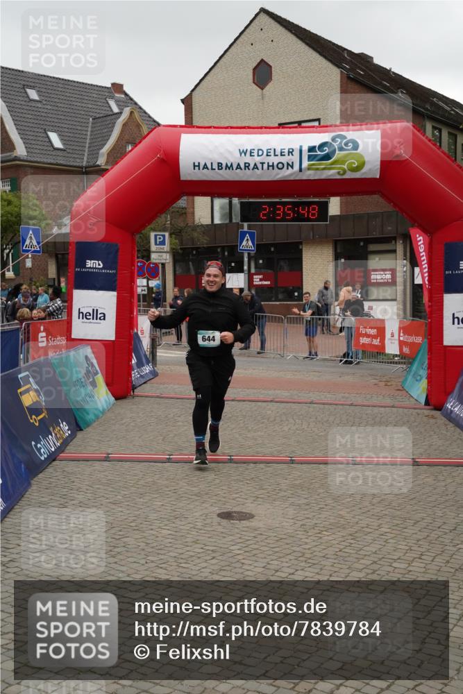 04.05.2025 - 8. Wedeler Halbmarathon Felixshl http://msf.ph/oto/7839784 04.05.2025 12:35:46 Ziel 644 meine-sportfotos.de