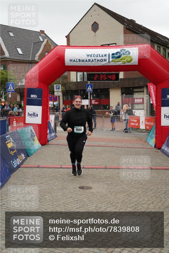 04.05.2025 - 8. Wedeler Halbmarathon Felixshl http://msf.ph/oto/7839808 04.05.2025 12:35:46 Ziel 644 meine-sportfotos.de