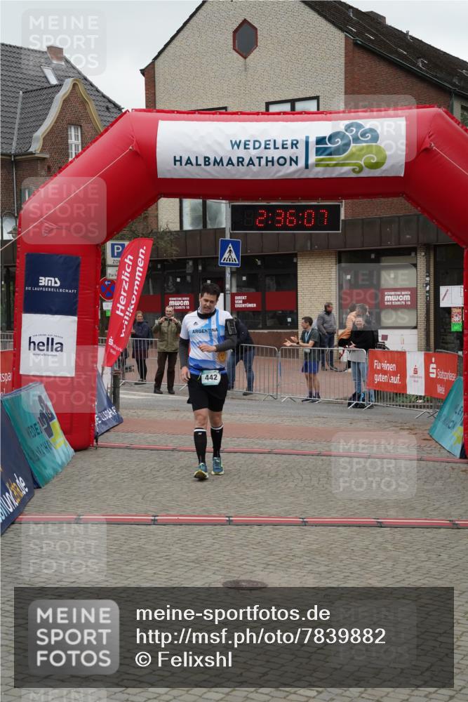 04.05.2025 - 8. Wedeler Halbmarathon Felixshl http://msf.ph/oto/7839882 04.05.2025 12:36:05 Ziel 442 meine-sportfotos.de