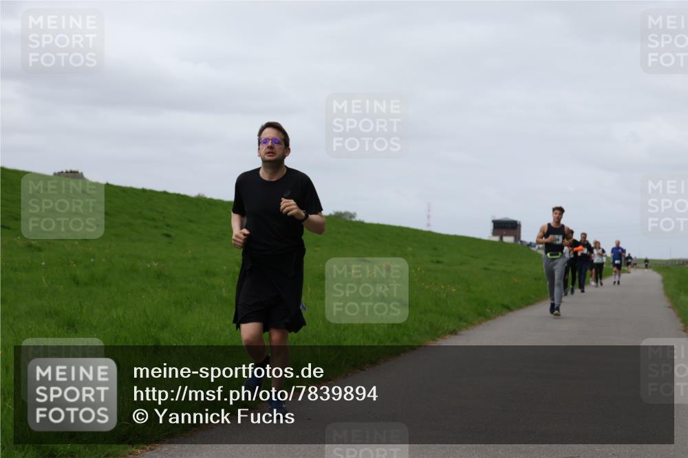 04.05.2025 - 8. Wedeler Halbmarathon Yannick Fuchs http://msf.ph/oto/7839894 04.05.2025 11:47:35 Laufen  meine-sportfotos.de