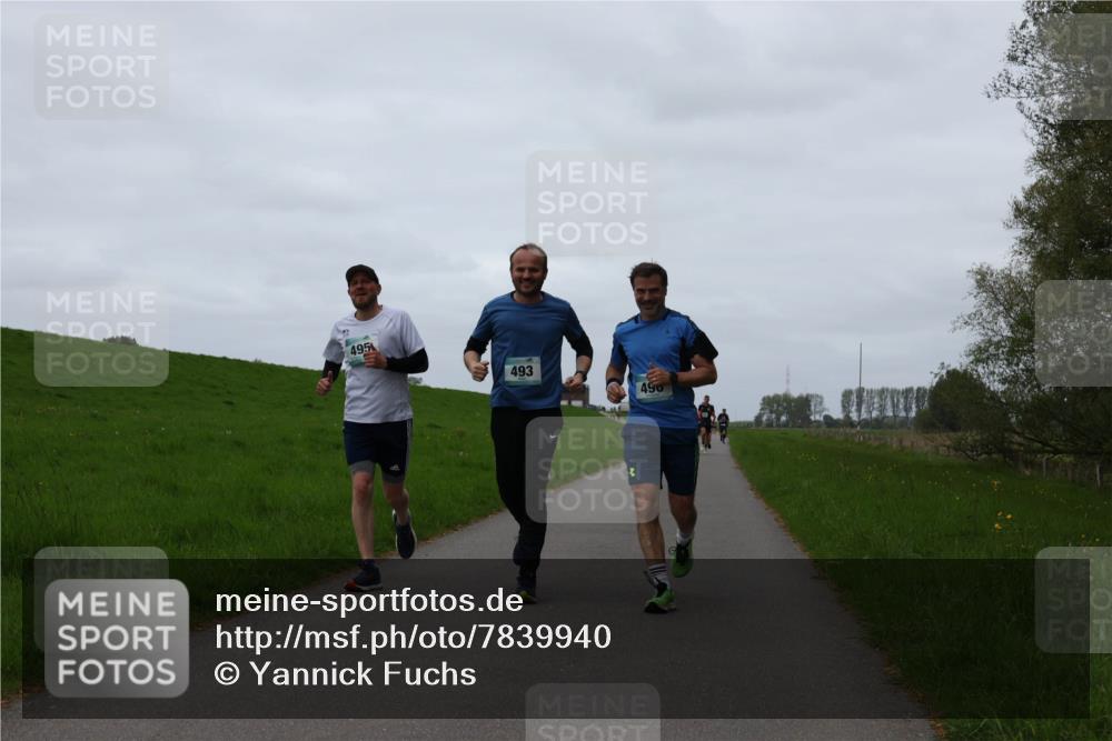 04.05.2025 - 8. Wedeler Halbmarathon Yannick Fuchs http://msf.ph/oto/7839940 04.05.2025 11:26:32 Laufen 495, 493, 490 meine-sportfotos.de