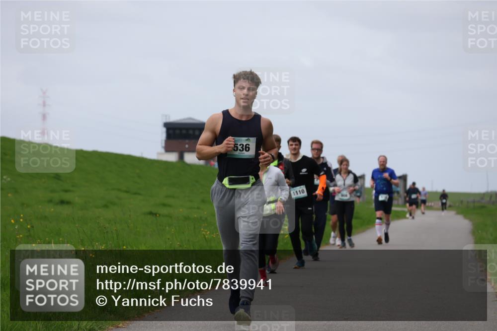 04.05.2025 - 8. Wedeler Halbmarathon Yannick Fuchs http://msf.ph/oto/7839941 04.05.2025 11:47:36 Laufen 536, 1110 meine-sportfotos.de