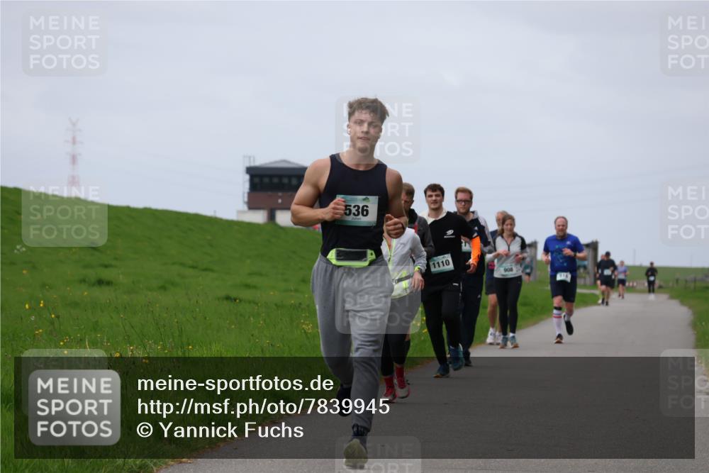 04.05.2025 - 8. Wedeler Halbmarathon Yannick Fuchs http://msf.ph/oto/7839945 04.05.2025 11:47:36 Laufen 536, 1110, 908, 514 meine-sportfotos.de