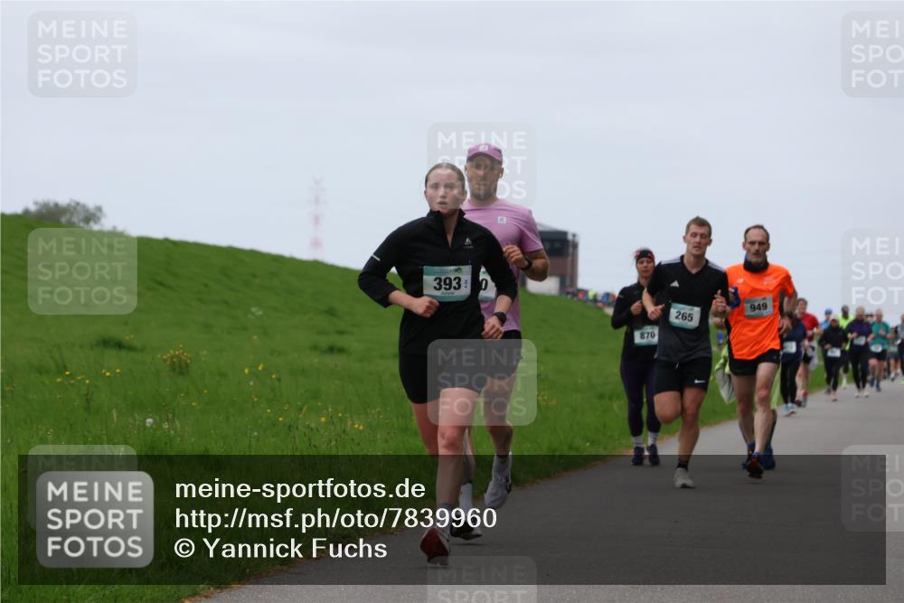 04.05.2025 - 8. Wedeler Halbmarathon Yannick Fuchs http://msf.ph/oto/7839960 04.05.2025 11:26:38 Laufen 393, 0, 870, 949, 265 meine-sportfotos.de