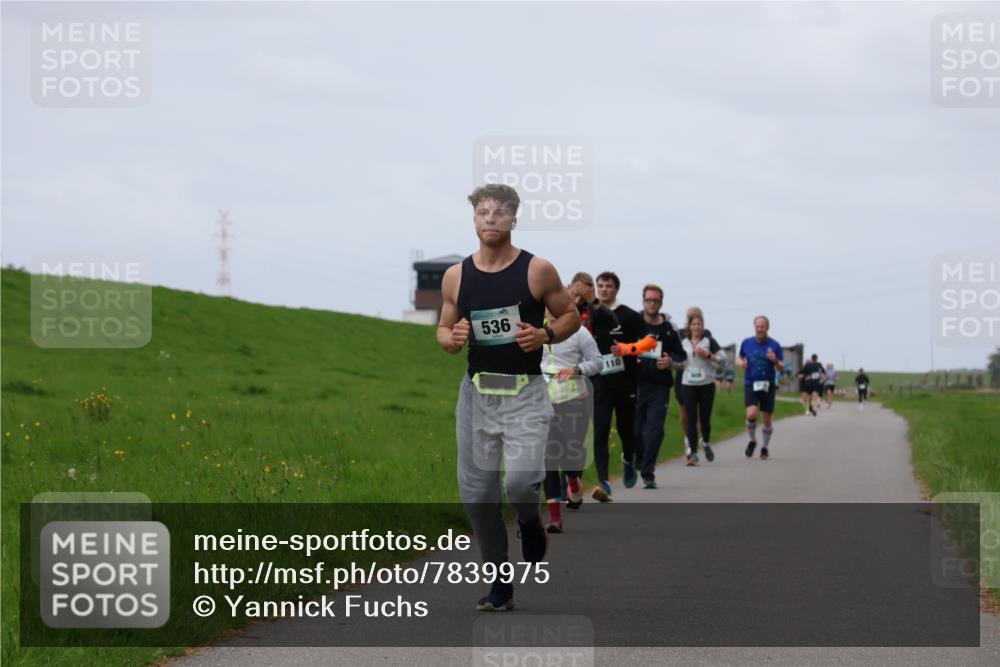 04.05.2025 - 8. Wedeler Halbmarathon Yannick Fuchs http://msf.ph/oto/7839975 04.05.2025 11:47:37 Laufen 536, 110 meine-sportfotos.de