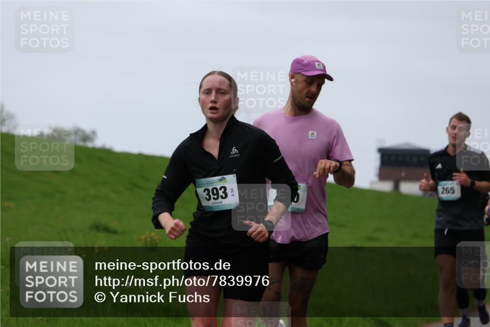 04.05.2025 - 8. Wedeler Halbmarathon Yannick Fuchs http://msf.ph/oto/7839976 04.05.2025 11:26:39 Laufen 6, 393, 265 meine-sportfotos.de