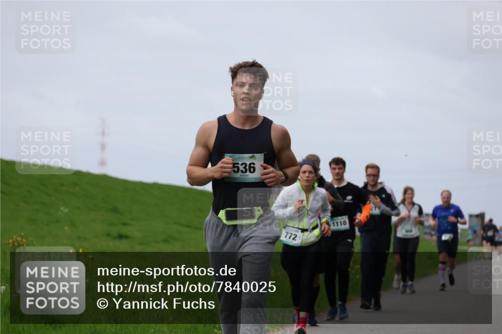 04.05.2025 - 8. Wedeler Halbmarathon Yannick Fuchs http://msf.ph/oto/7840025 04.05.2025 11:47:38 Laufen 536, 772, 1110 meine-sportfotos.de