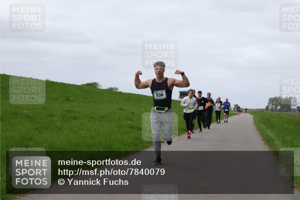 04.05.2025 - 8. Wedeler Halbmarathon Yannick Fuchs http://msf.ph/oto/7840079 04.05.2025 11:47:39 Laufen 536, 772 meine-sportfotos.de