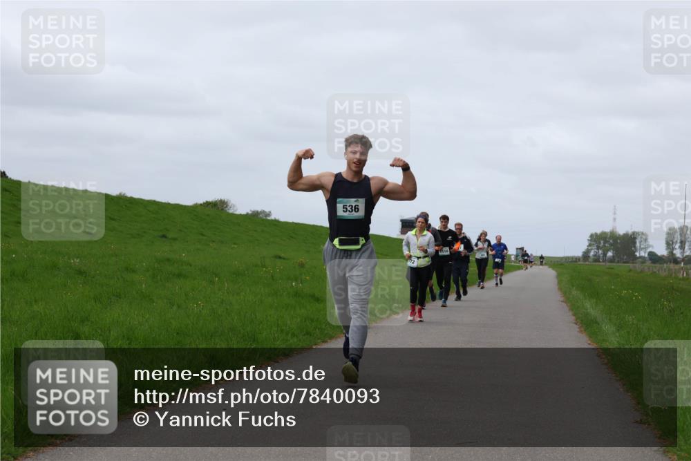 04.05.2025 - 8. Wedeler Halbmarathon Yannick Fuchs http://msf.ph/oto/7840093 04.05.2025 11:47:39 Laufen 536, 72 meine-sportfotos.de