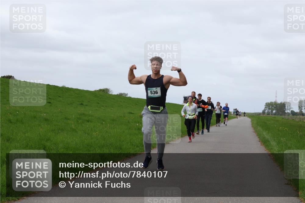 04.05.2025 - 8. Wedeler Halbmarathon Yannick Fuchs http://msf.ph/oto/7840107 04.05.2025 11:47:40 Laufen 536, 1110 meine-sportfotos.de