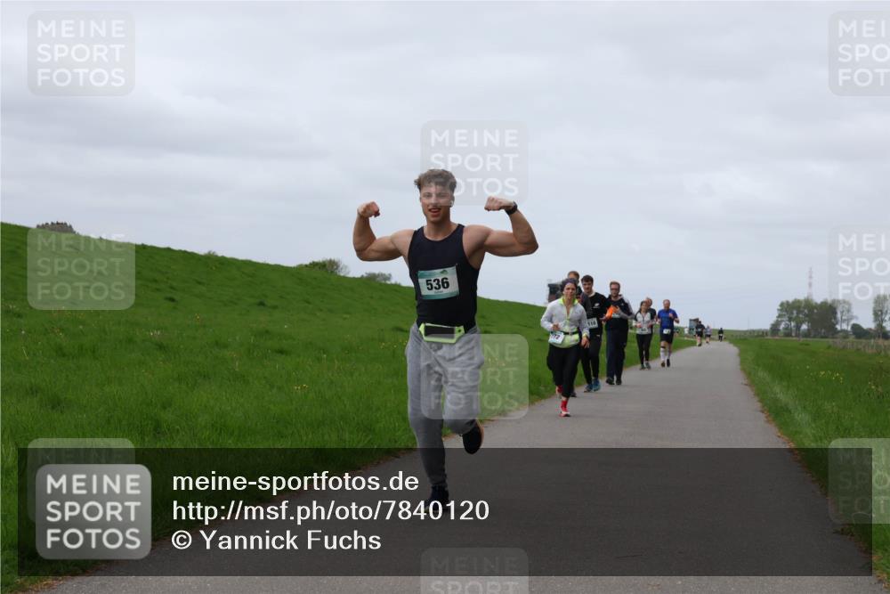 04.05.2025 - 8. Wedeler Halbmarathon Yannick Fuchs http://msf.ph/oto/7840120 04.05.2025 11:47:40 Laufen 536, 110 meine-sportfotos.de