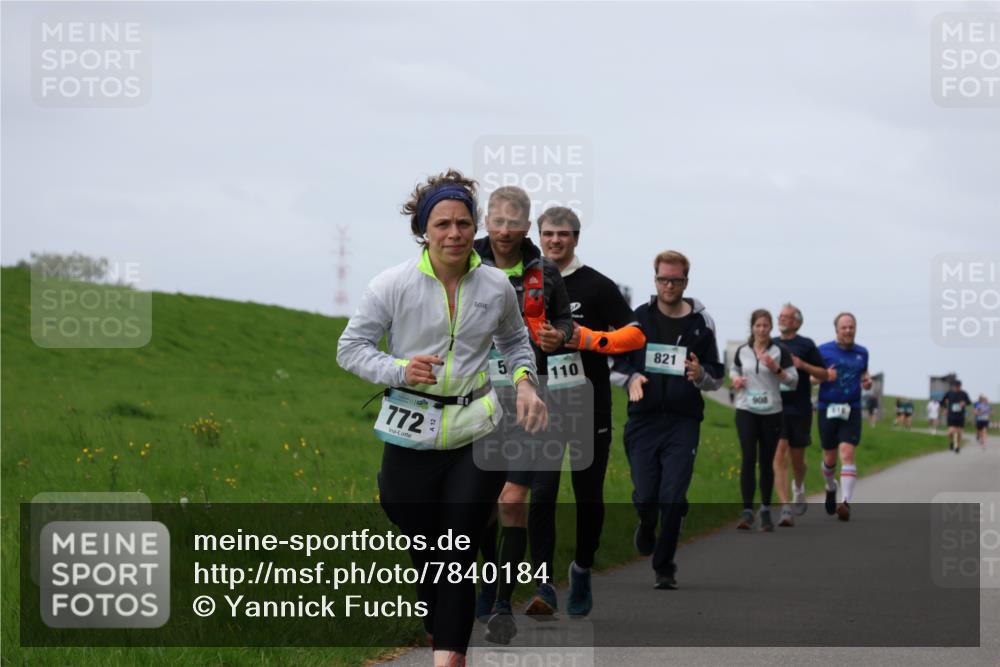 04.05.2025 - 8. Wedeler Halbmarathon Yannick Fuchs http://msf.ph/oto/7840184 04.05.2025 11:47:42 Laufen 772, 12, 110, 821, 908 meine-sportfotos.de