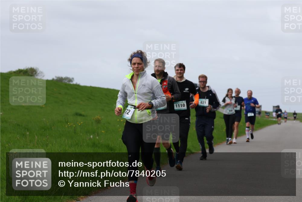 04.05.2025 - 8. Wedeler Halbmarathon Yannick Fuchs http://msf.ph/oto/7840205 04.05.2025 11:47:42 Laufen 72, 1110, 821 meine-sportfotos.de