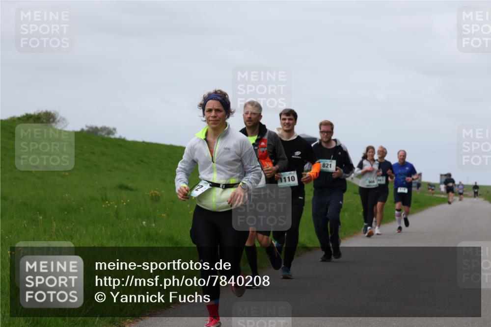 04.05.2025 - 8. Wedeler Halbmarathon Yannick Fuchs http://msf.ph/oto/7840208 04.05.2025 11:47:42 Laufen 1110, 821 meine-sportfotos.de