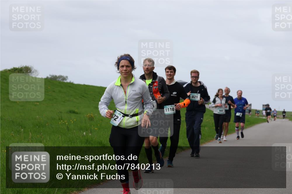 04.05.2025 - 8. Wedeler Halbmarathon Yannick Fuchs http://msf.ph/oto/7840213 04.05.2025 11:47:42 Laufen 72, 1110, 821, 908 meine-sportfotos.de