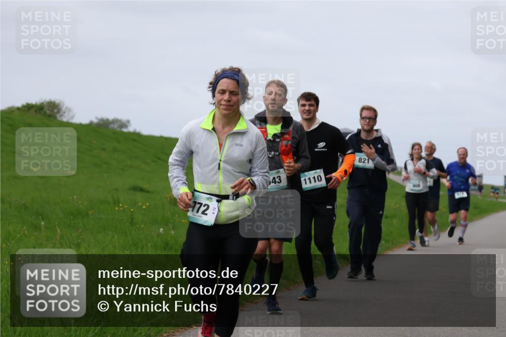 04.05.2025 - 8. Wedeler Halbmarathon Yannick Fuchs http://msf.ph/oto/7840227 04.05.2025 11:47:43 Laufen 772, 43, 1110, 821, 908 meine-sportfotos.de