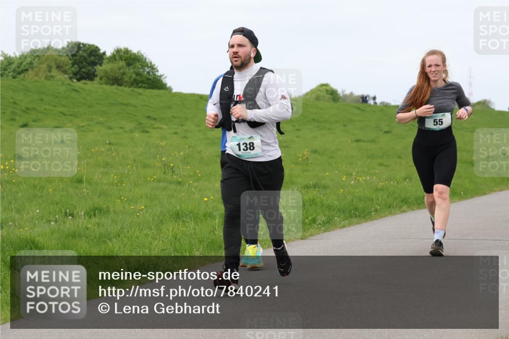 04.05.2025 - 8. Wedeler Halbmarathon Lena Gebhardt http://msf.ph/oto/7840241 04.05.2025 11:47:22 Laufen 138, 55 meine-sportfotos.de