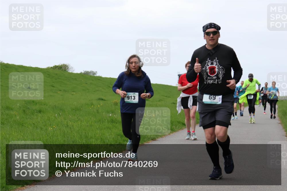 04.05.2025 - 8. Wedeler Halbmarathon Yannick Fuchs http://msf.ph/oto/7840269 04.05.2025 11:26:56 Laufen 913, 69, 147 meine-sportfotos.de