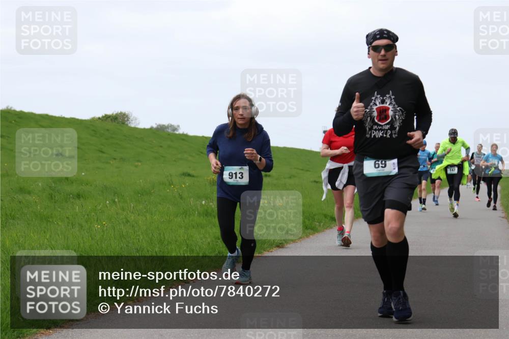 04.05.2025 - 8. Wedeler Halbmarathon Yannick Fuchs http://msf.ph/oto/7840272 04.05.2025 11:26:56 Laufen 110, 913, 69, 147 meine-sportfotos.de
