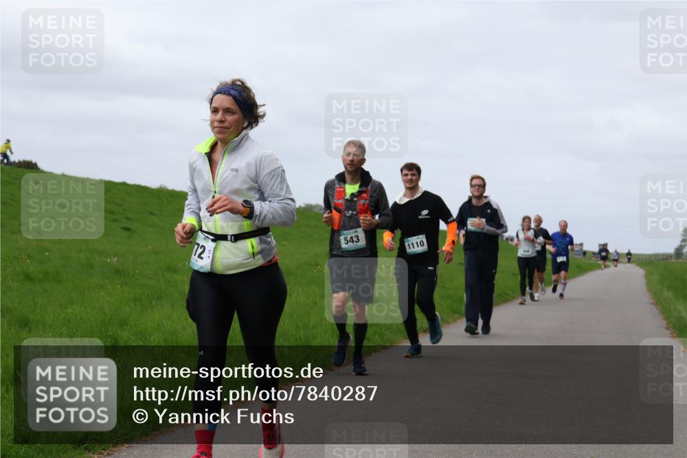 04.05.2025 - 8. Wedeler Halbmarathon Yannick Fuchs http://msf.ph/oto/7840287 04.05.2025 11:47:44 Laufen 72, 543, 1110 meine-sportfotos.de