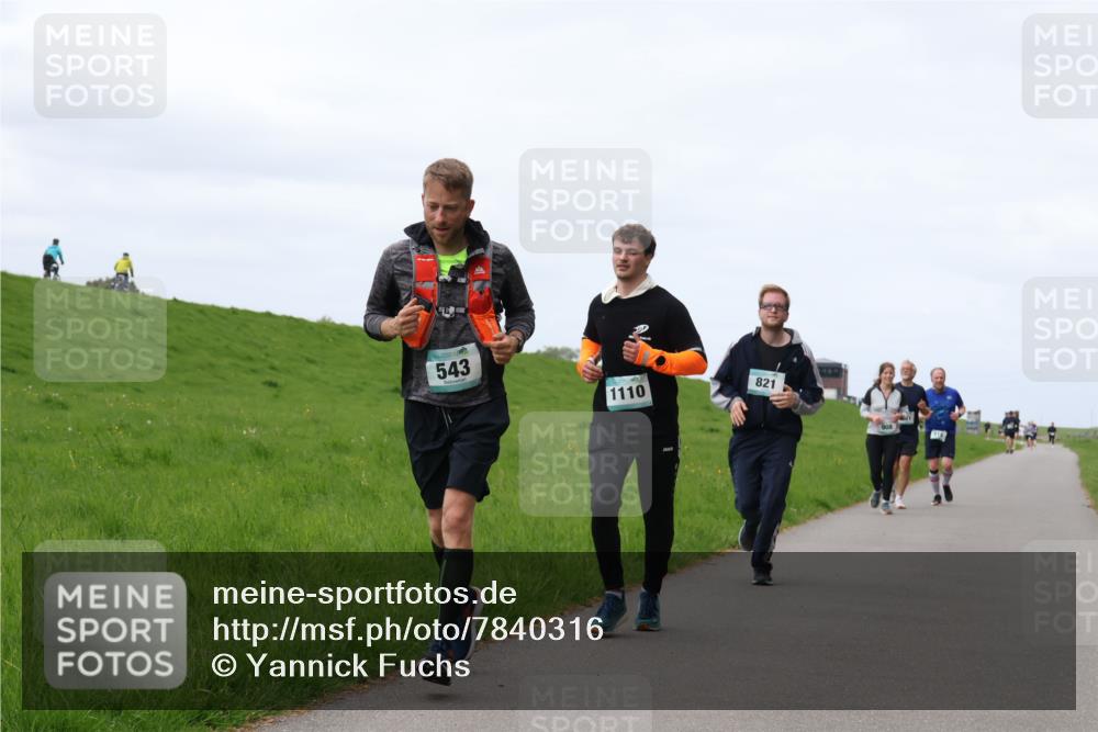 04.05.2025 - 8. Wedeler Halbmarathon Yannick Fuchs http://msf.ph/oto/7840316 04.05.2025 11:47:45 Laufen 543, 1110, 821 meine-sportfotos.de