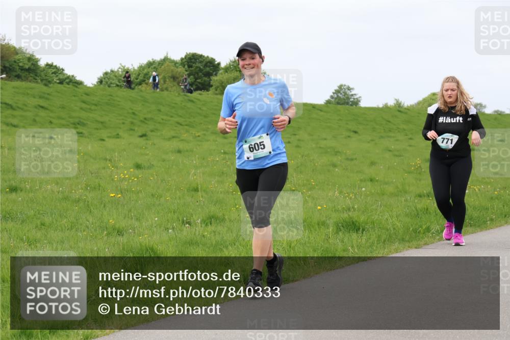 04.05.2025 - 8. Wedeler Halbmarathon Lena Gebhardt http://msf.ph/oto/7840333 04.05.2025 11:47:55 Laufen 605, 771 meine-sportfotos.de