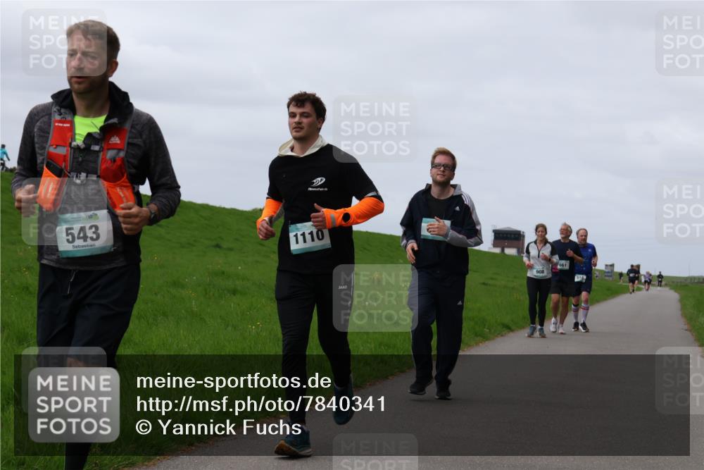 04.05.2025 - 8. Wedeler Halbmarathon Yannick Fuchs http://msf.ph/oto/7840341 04.05.2025 11:47:46 Laufen 543, 1110, 908, 661, 518 meine-sportfotos.de