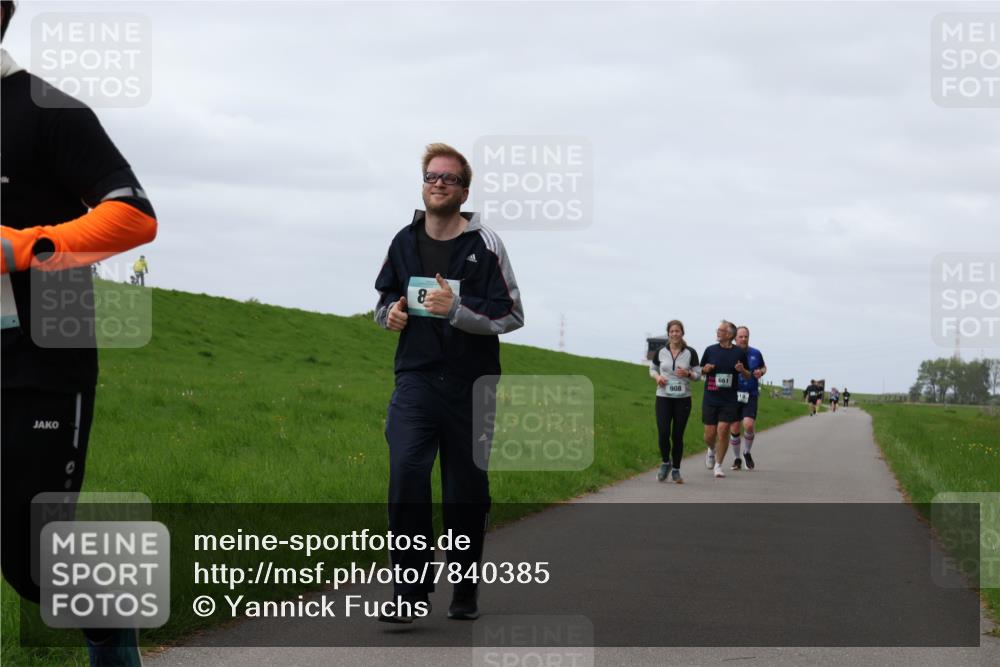 04.05.2025 - 8. Wedeler Halbmarathon Yannick Fuchs http://msf.ph/oto/7840385 04.05.2025 11:47:48 Laufen 8, 661, 908 meine-sportfotos.de