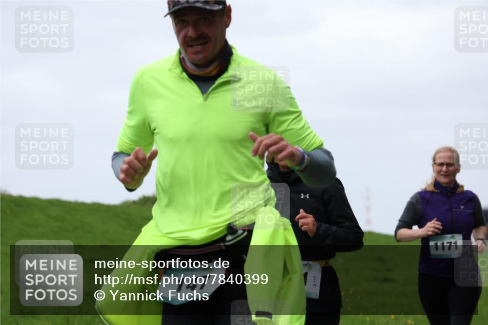 04.05.2025 - 8. Wedeler Halbmarathon Yannick Fuchs http://msf.ph/oto/7840399 04.05.2025 11:27:03 Laufen 147, 113, 1171 meine-sportfotos.de