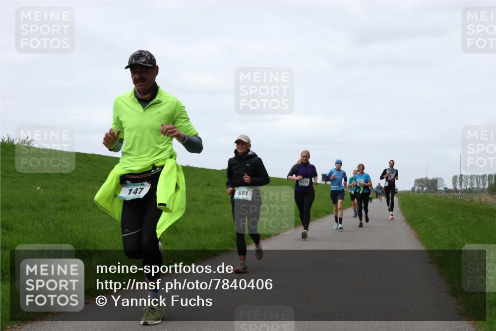 04.05.2025 - 8. Wedeler Halbmarathon Yannick Fuchs http://msf.ph/oto/7840406 04.05.2025 11:27:04 Laufen 147, 681, 1171 meine-sportfotos.de