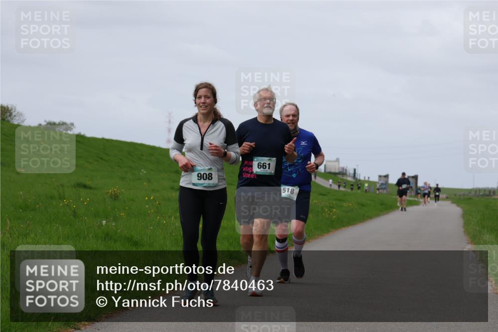 04.05.2025 - 8. Wedeler Halbmarathon Yannick Fuchs http://msf.ph/oto/7840463 04.05.2025 11:47:50 Laufen 908, 661, 518 meine-sportfotos.de