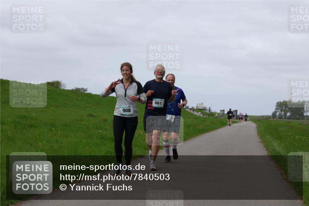 04.05.2025 - 8. Wedeler Halbmarathon Yannick Fuchs http://msf.ph/oto/7840503 04.05.2025 11:47:51 Laufen 908, 661, 518 meine-sportfotos.de