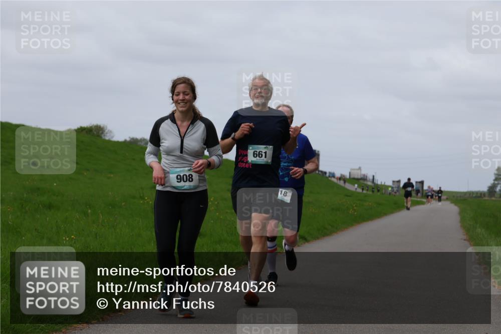 04.05.2025 - 8. Wedeler Halbmarathon Yannick Fuchs http://msf.ph/oto/7840526 04.05.2025 11:47:51 Laufen 908, 661, 18 meine-sportfotos.de