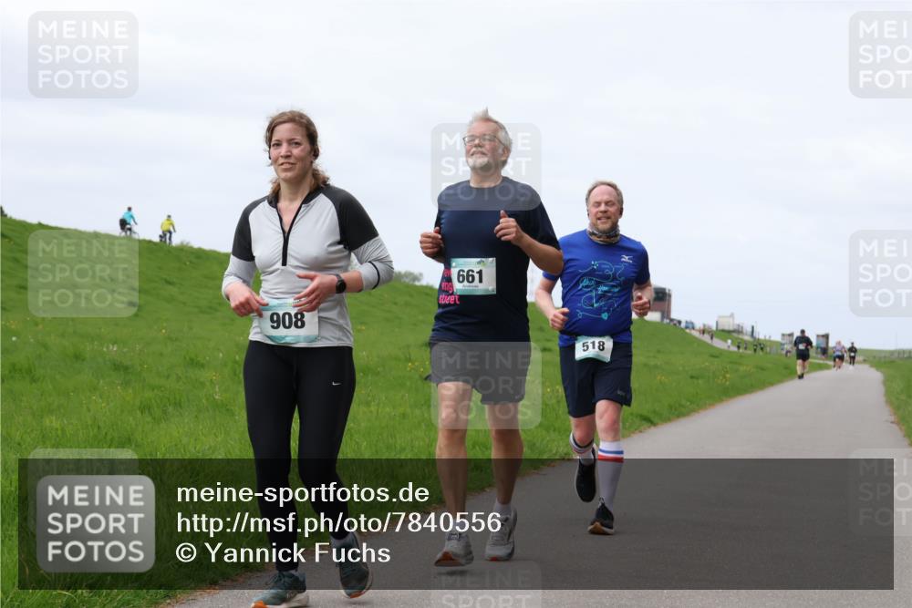 04.05.2025 - 8. Wedeler Halbmarathon Yannick Fuchs http://msf.ph/oto/7840556 04.05.2025 11:47:52 Laufen 908, 661, 518 meine-sportfotos.de