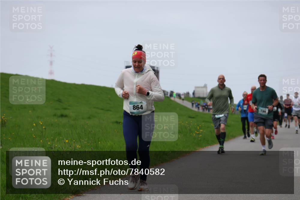 04.05.2025 - 8. Wedeler Halbmarathon Yannick Fuchs http://msf.ph/oto/7840582 04.05.2025 11:27:12 Laufen 864, 199 meine-sportfotos.de