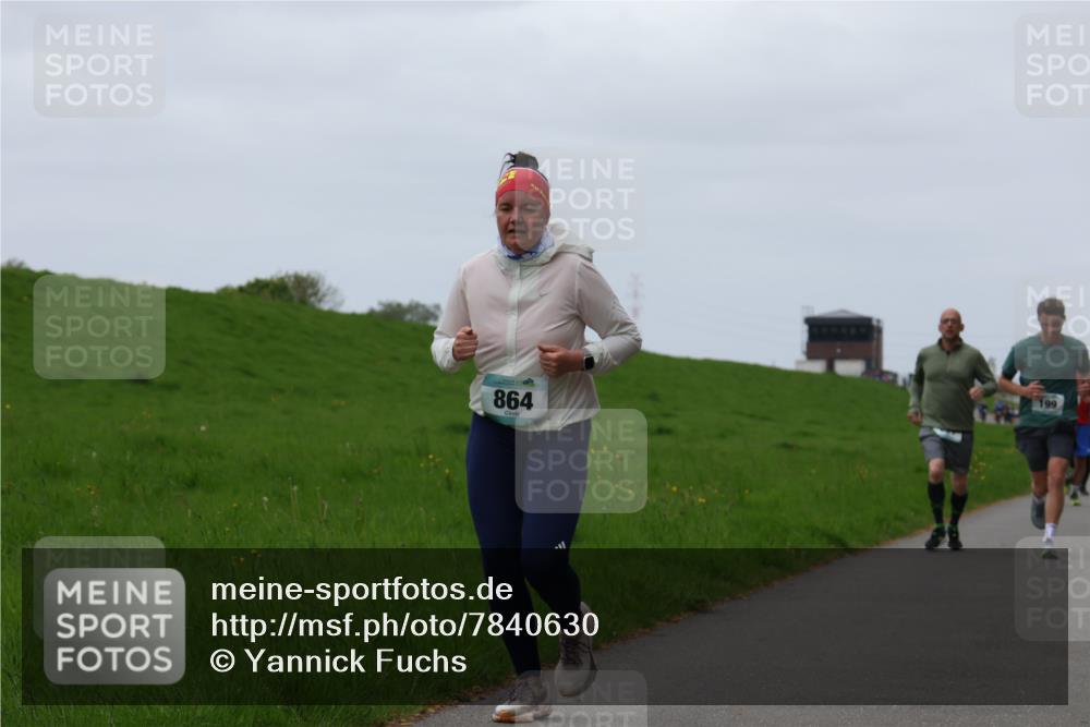 04.05.2025 - 8. Wedeler Halbmarathon Yannick Fuchs http://msf.ph/oto/7840630 04.05.2025 11:27:15 Laufen 864, 199 meine-sportfotos.de