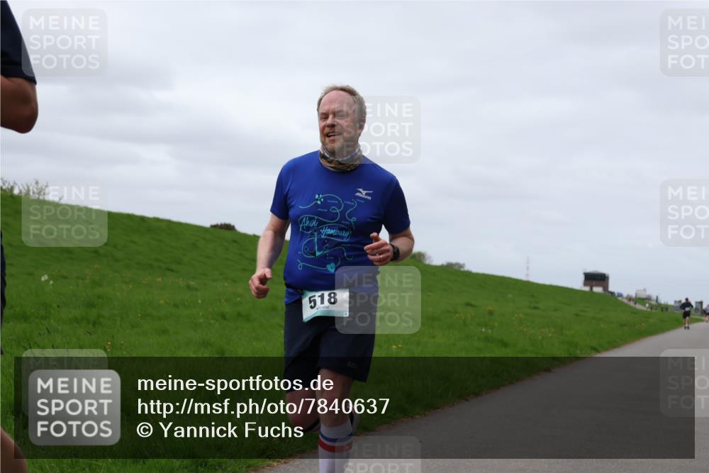 04.05.2025 - 8. Wedeler Halbmarathon Yannick Fuchs http://msf.ph/oto/7840637 04.05.2025 11:47:55 Laufen 518 meine-sportfotos.de
