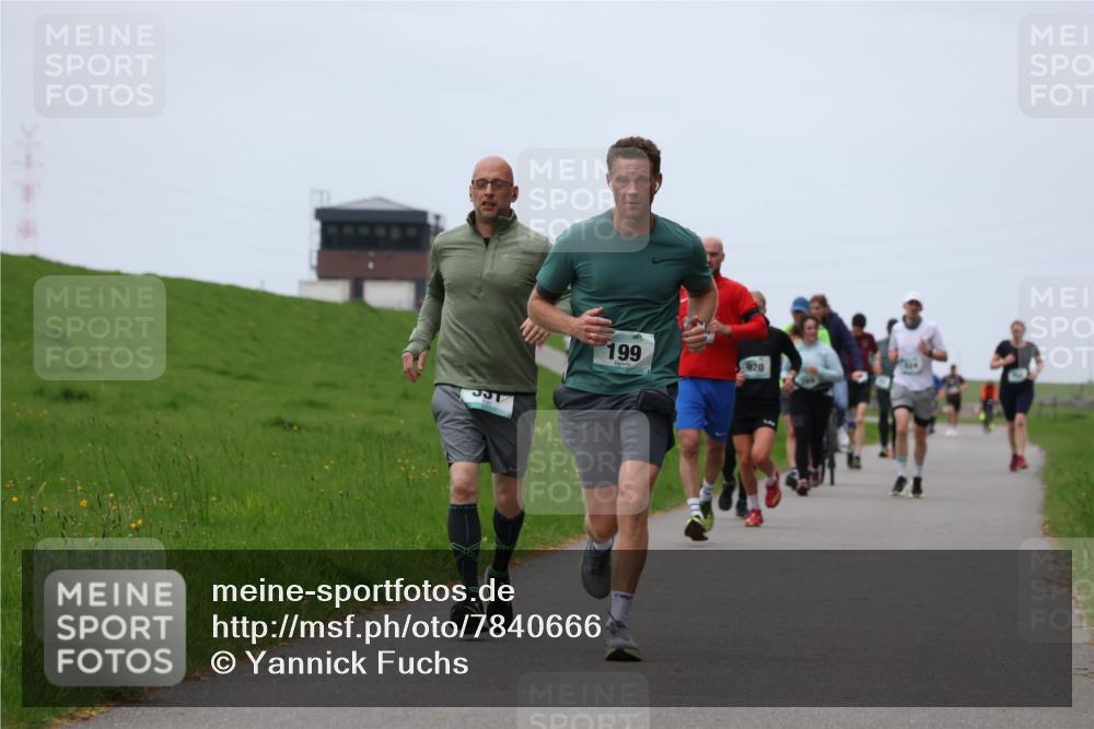 04.05.2025 - 8. Wedeler Halbmarathon Yannick Fuchs http://msf.ph/oto/7840666 04.05.2025 11:27:16 Laufen 199, 920 meine-sportfotos.de