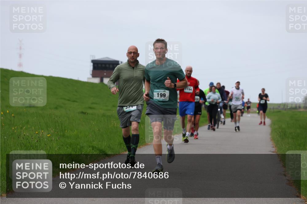 04.05.2025 - 8. Wedeler Halbmarathon Yannick Fuchs http://msf.ph/oto/7840686 04.05.2025 11:27:17 Laufen 357, 199, 1194 meine-sportfotos.de