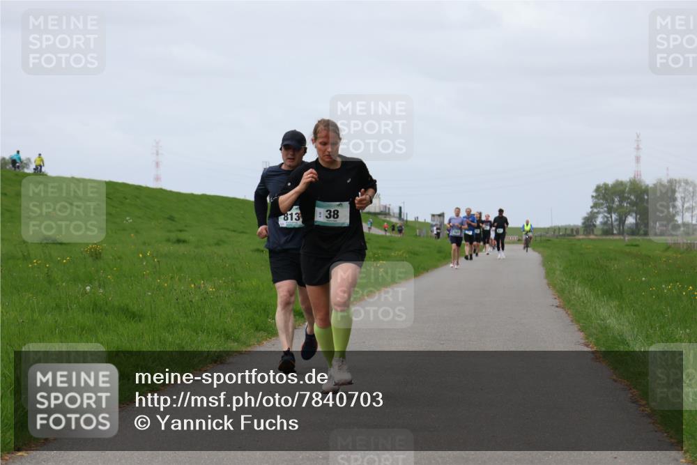 04.05.2025 - 8. Wedeler Halbmarathon Yannick Fuchs http://msf.ph/oto/7840703 04.05.2025 11:48:13 Laufen 813, 38 meine-sportfotos.de