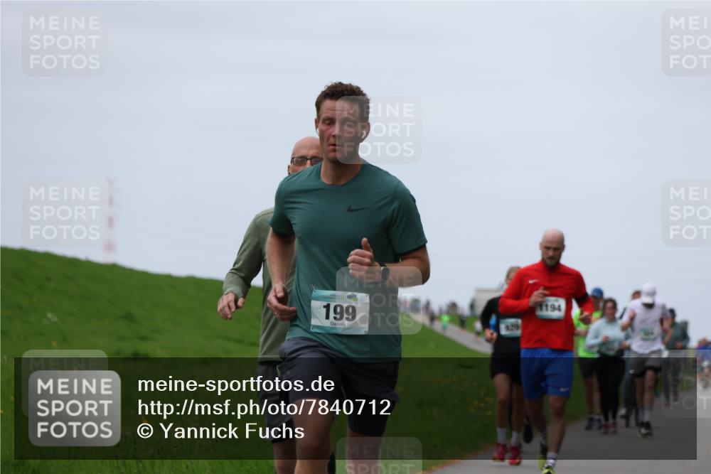 04.05.2025 - 8. Wedeler Halbmarathon Yannick Fuchs http://msf.ph/oto/7840712 04.05.2025 11:27:19 Laufen 199, 1194 meine-sportfotos.de