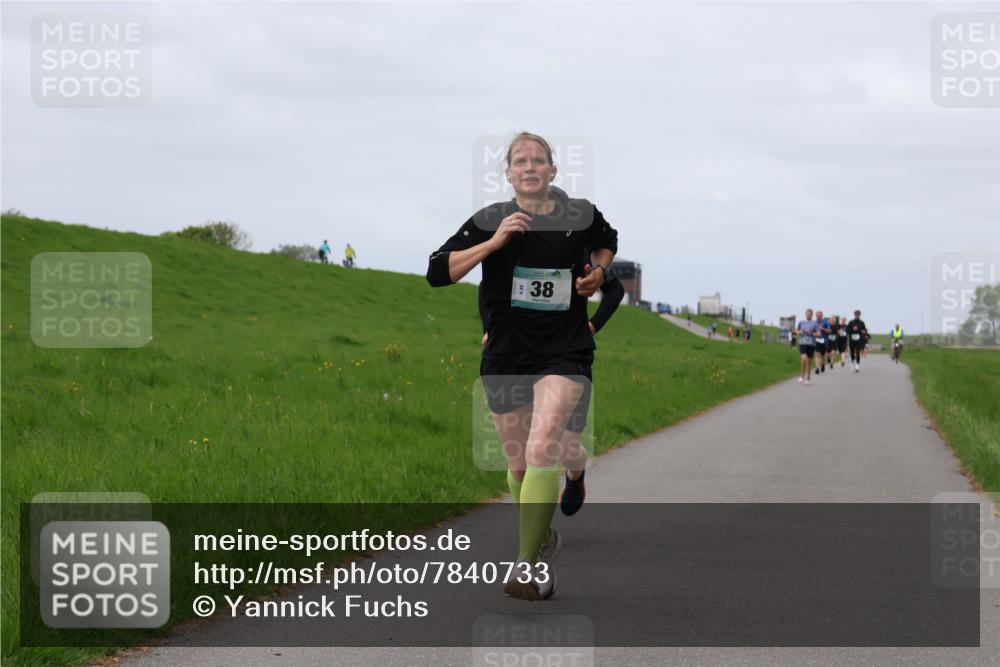 04.05.2025 - 8. Wedeler Halbmarathon Yannick Fuchs http://msf.ph/oto/7840733 04.05.2025 11:48:14 Laufen 38 meine-sportfotos.de