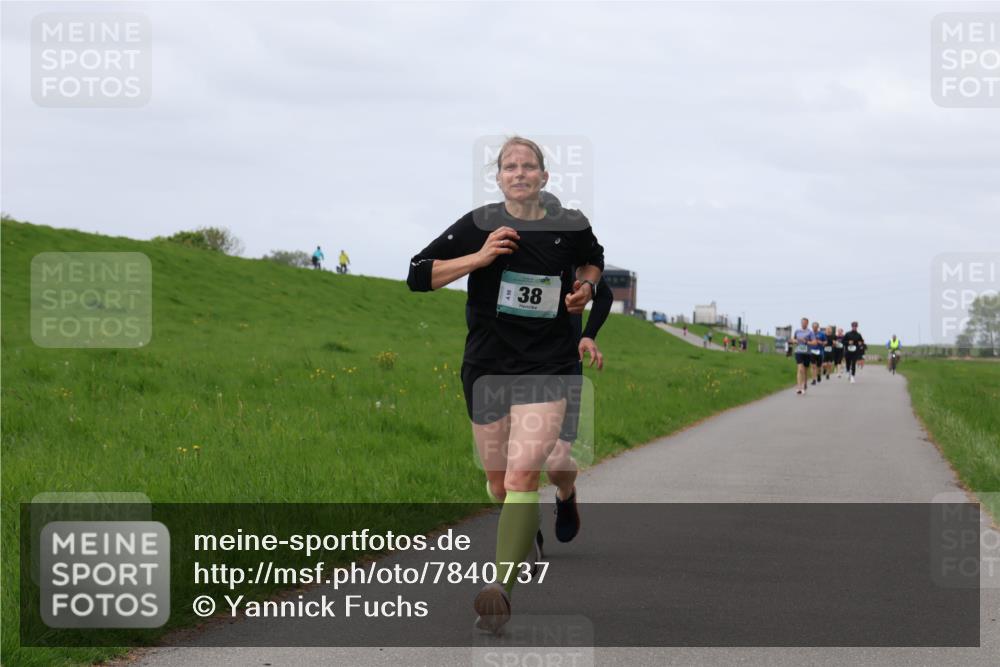 04.05.2025 - 8. Wedeler Halbmarathon Yannick Fuchs http://msf.ph/oto/7840737 04.05.2025 11:48:14 Laufen 38 meine-sportfotos.de