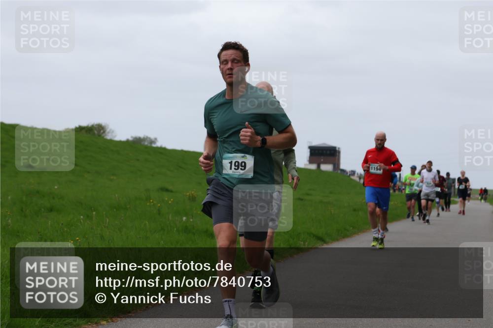 04.05.2025 - 8. Wedeler Halbmarathon Yannick Fuchs http://msf.ph/oto/7840753 04.05.2025 11:27:20 Laufen 199, 1194 meine-sportfotos.de