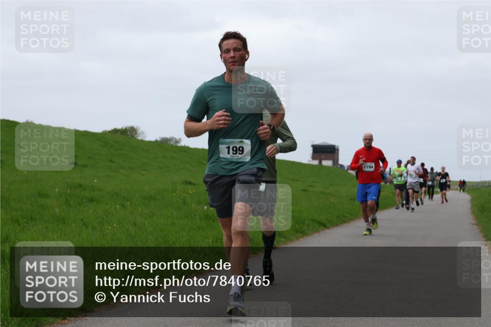 04.05.2025 - 8. Wedeler Halbmarathon Yannick Fuchs http://msf.ph/oto/7840765 04.05.2025 11:27:21 Laufen 199, 1194 meine-sportfotos.de