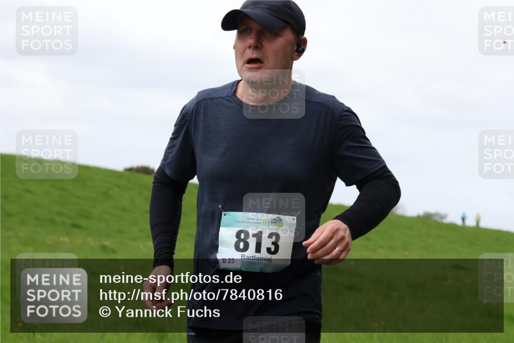 04.05.2025 - 8. Wedeler Halbmarathon Yannick Fuchs http://msf.ph/oto/7840816 04.05.2025 11:48:17 Laufen 23, 813 meine-sportfotos.de