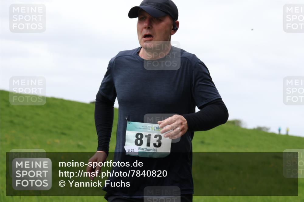04.05.2025 - 8. Wedeler Halbmarathon Yannick Fuchs http://msf.ph/oto/7840820 04.05.2025 11:48:18 Laufen 23, 813 meine-sportfotos.de