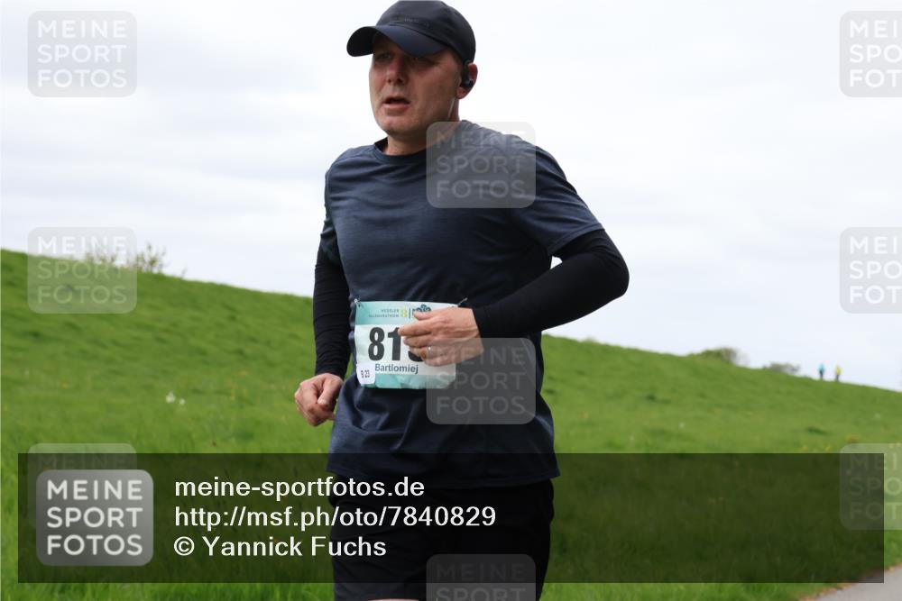 04.05.2025 - 8. Wedeler Halbmarathon Yannick Fuchs http://msf.ph/oto/7840829 04.05.2025 11:48:18 Laufen 23, 26, 81 meine-sportfotos.de